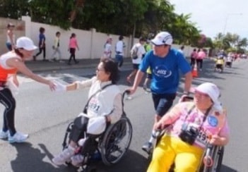 バリアフリー旅行写真