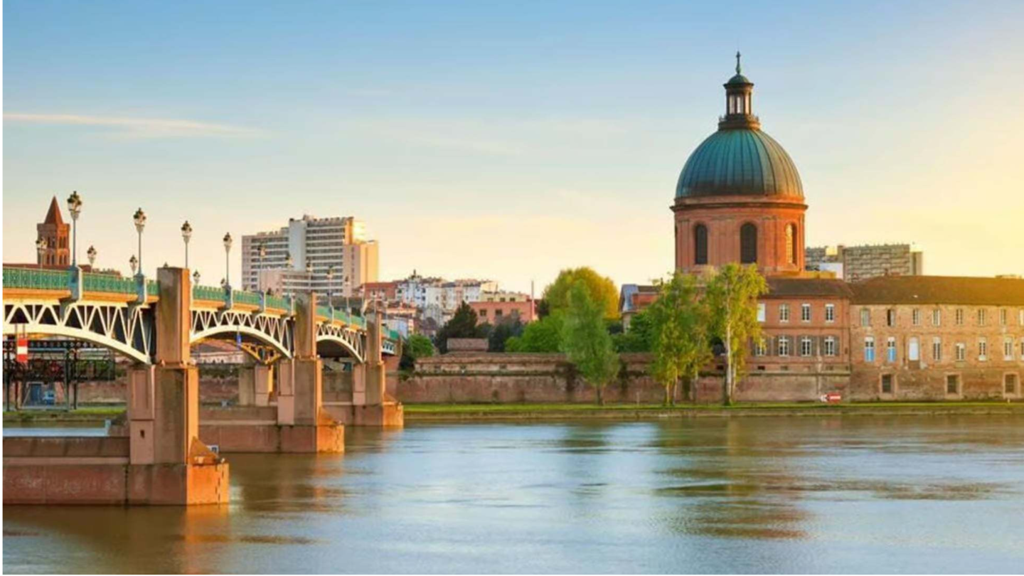 ルシル塚本夏子さんと巡る